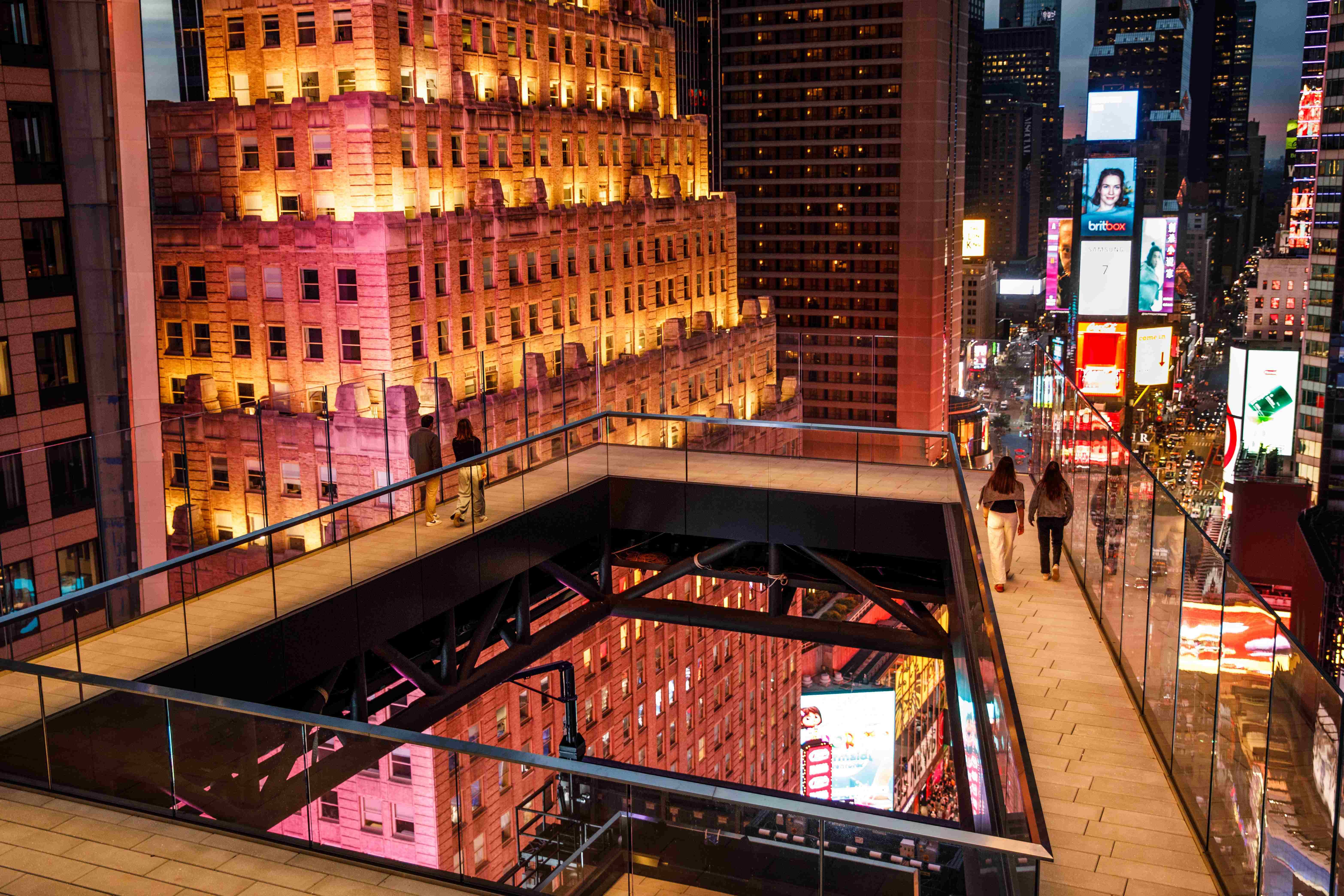 Exterior perspective of One Times Square